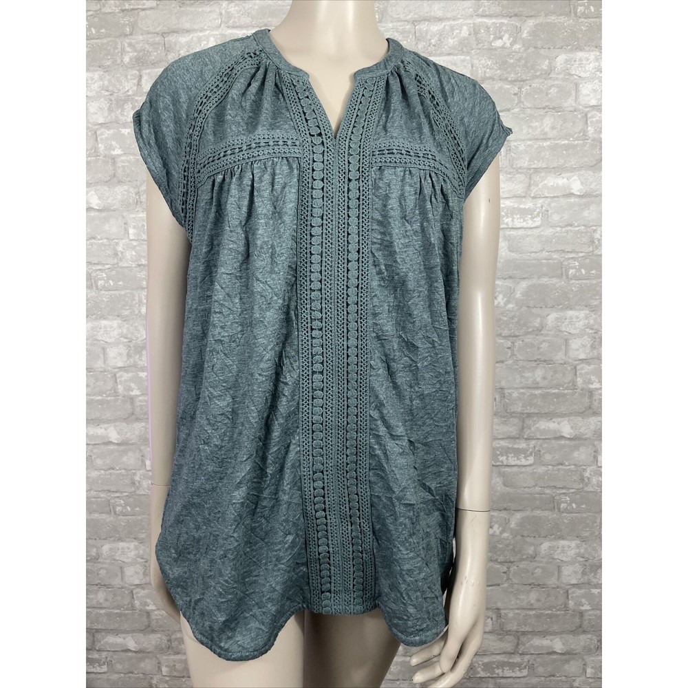 Sundance Medium Green Short Sleeve Crochet Detail V-neck Blouse